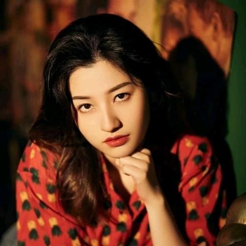 怀旧复古女生头像