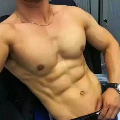 帅气男生腹肌照片头像