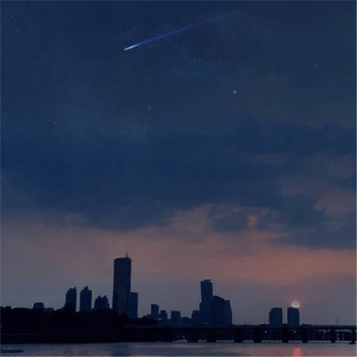 2025微信头像简约干净