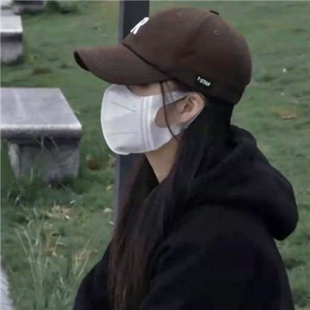 女生头像慵懒偏冷淡风