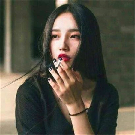 女生头像慵懒偏冷淡风