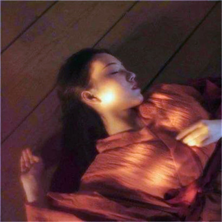 女生头像慵懒偏冷淡风