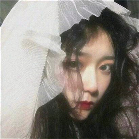 女生头像慵懒偏冷淡风