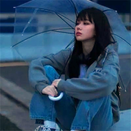 女生头像慵懒偏冷淡风