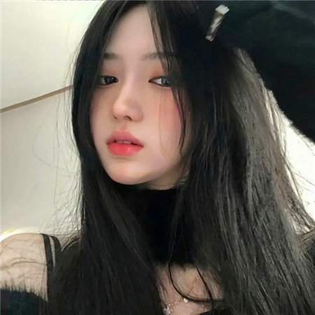 纯欲风女生头像ins氛围