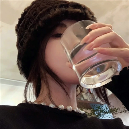 纯欲风女生头像ins氛围