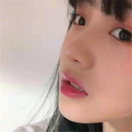 纯欲风女生头像ins氛围