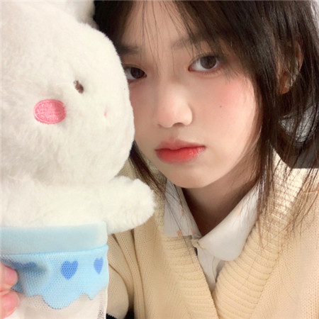 纯欲风女生头像ins氛围