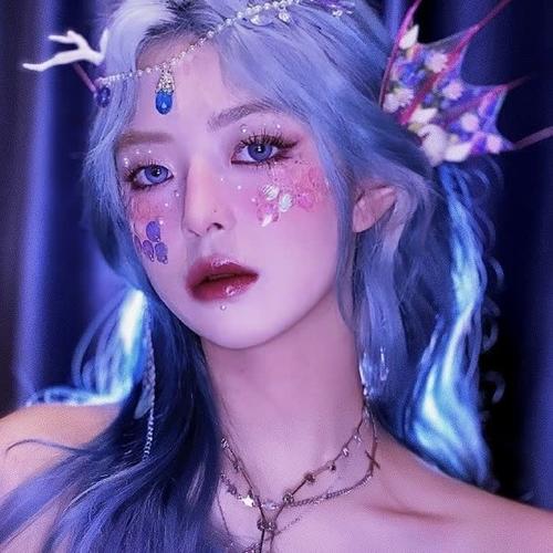 2025年最火流行头像图片