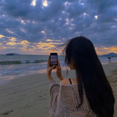 30一40岁女人微信头像背影图片