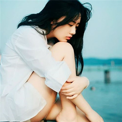 2025女生最火的头像