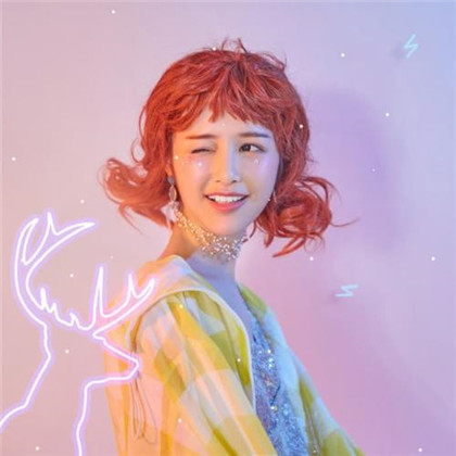 2025女生最火的头像