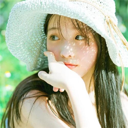 2025女生最火的头像