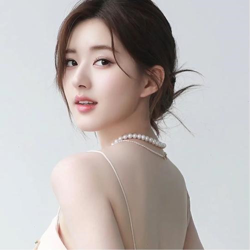 抖音头像图片2025新款女