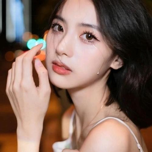抖音头像图片2025新款女