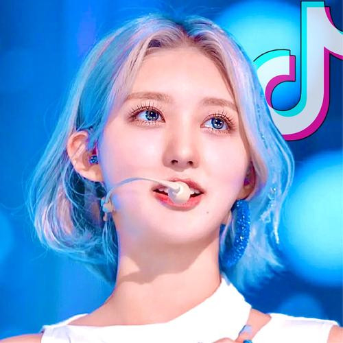 抖音头像图片2025新款女