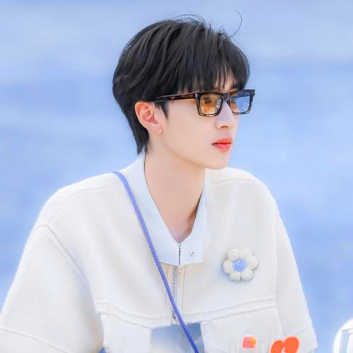 男生头像抖音最火