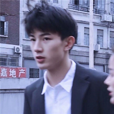 高级感满满的情侣头像2025