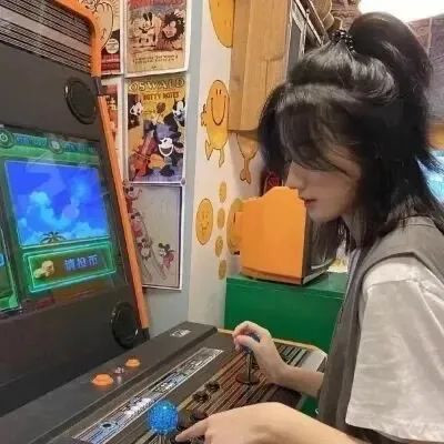 高级感满满的情侣头像2025
