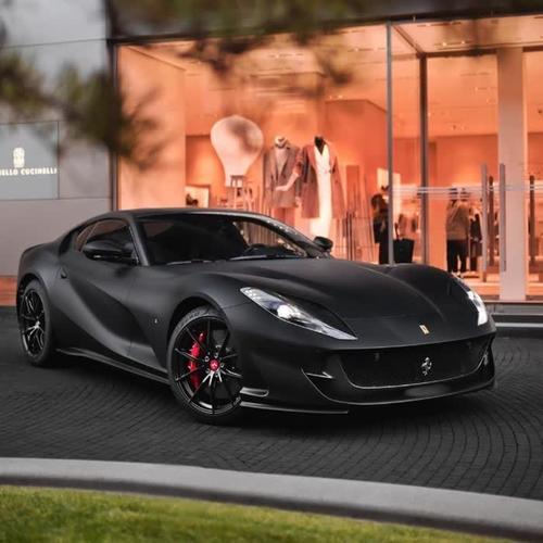 2025年最火微信头像汽车