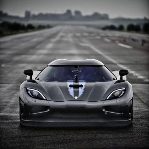 2025年最火微信头像汽车