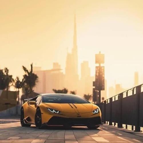 2025年最火微信头像汽车