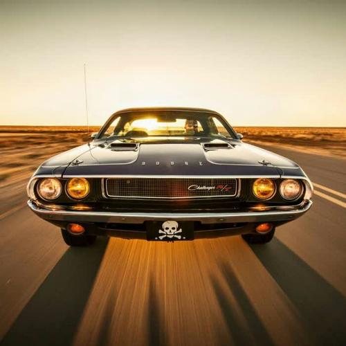 2025年最火微信头像汽车