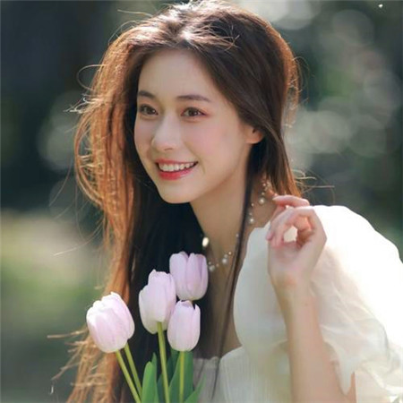 微信头像女生美丽简单大方高清好看图片