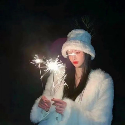 女生头像ins高级质感2025年图片