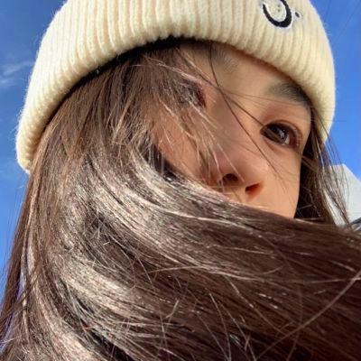 女生头像ins高级质感2025年图片