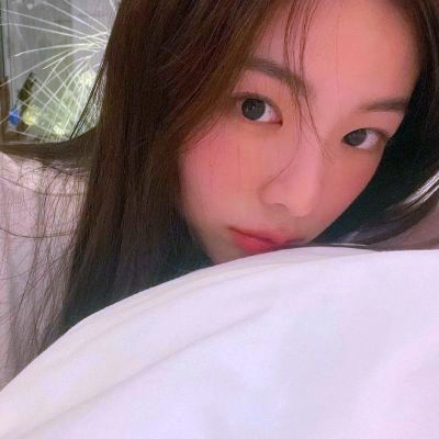 女生头像ins高级质感2025年图片