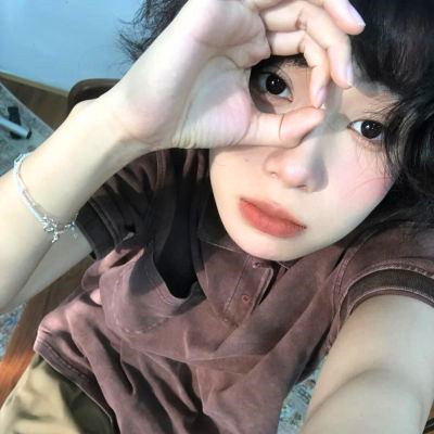 女生头像ins高级质感2025年图片