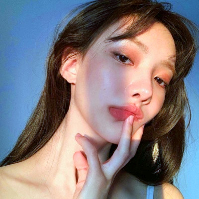 女生头像ins高级质感2025年图片