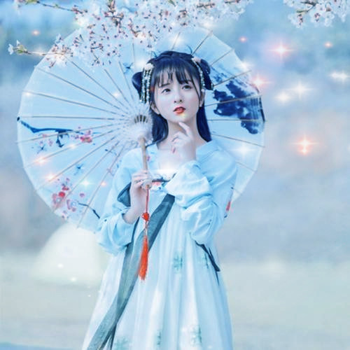 2025年最火微信头像女生高清图片