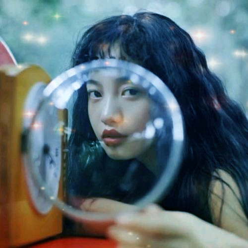 2025年最火微信头像女生高清图片