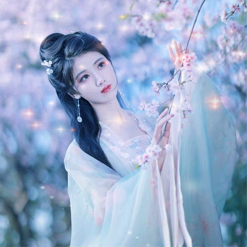 2025年最火微信头像女生高清图片