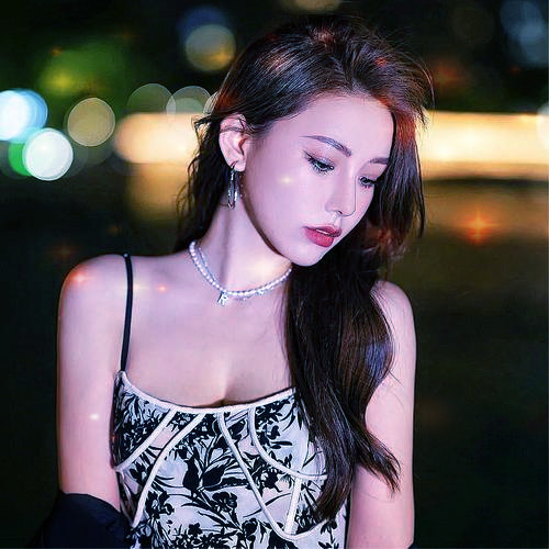 2025年最火微信头像女生高清图片