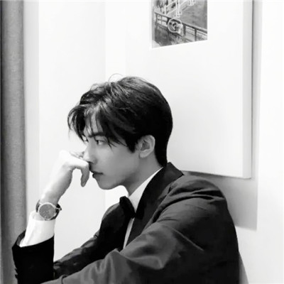 招女人喜欢的头像图片男