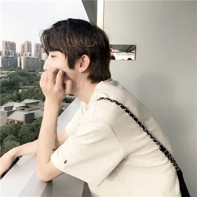 招女人喜欢的头像图片男