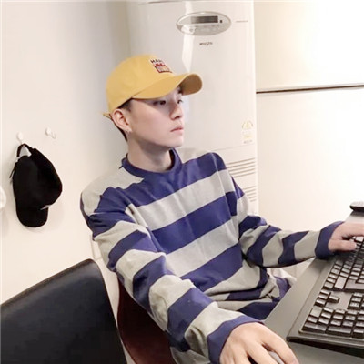 招女人喜欢的头像图片男