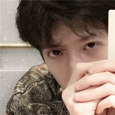 招女人喜欢的头像图片男