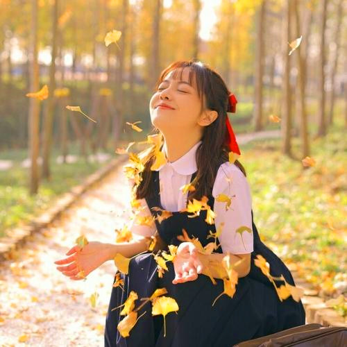 200张甜美可爱的女生头像图片