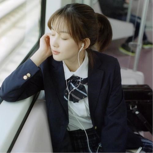 真人女生头像图片