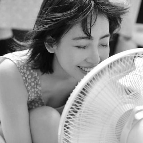 女生黑白头像图片200张