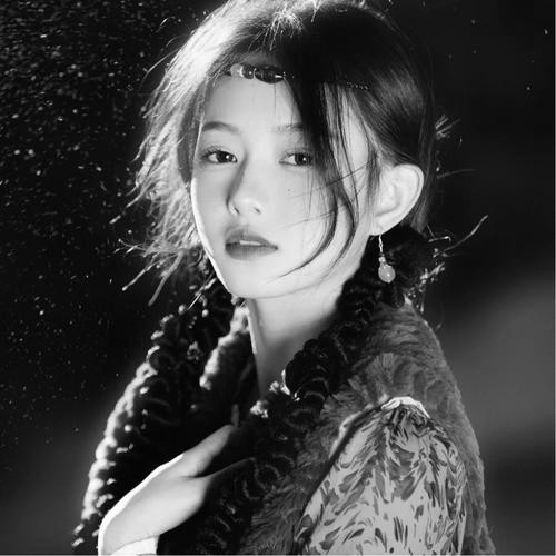 女生黑白头像图片200张