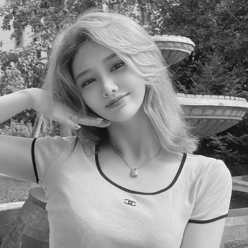 女生黑白头像图片200张