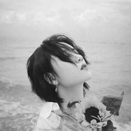 女生黑白头像图片200张