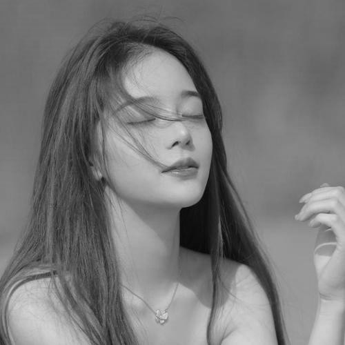 女生黑白头像图片200张