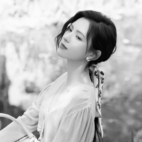 女生黑白头像图片200张