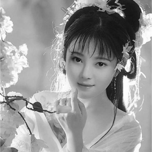 女生黑白头像图片200张